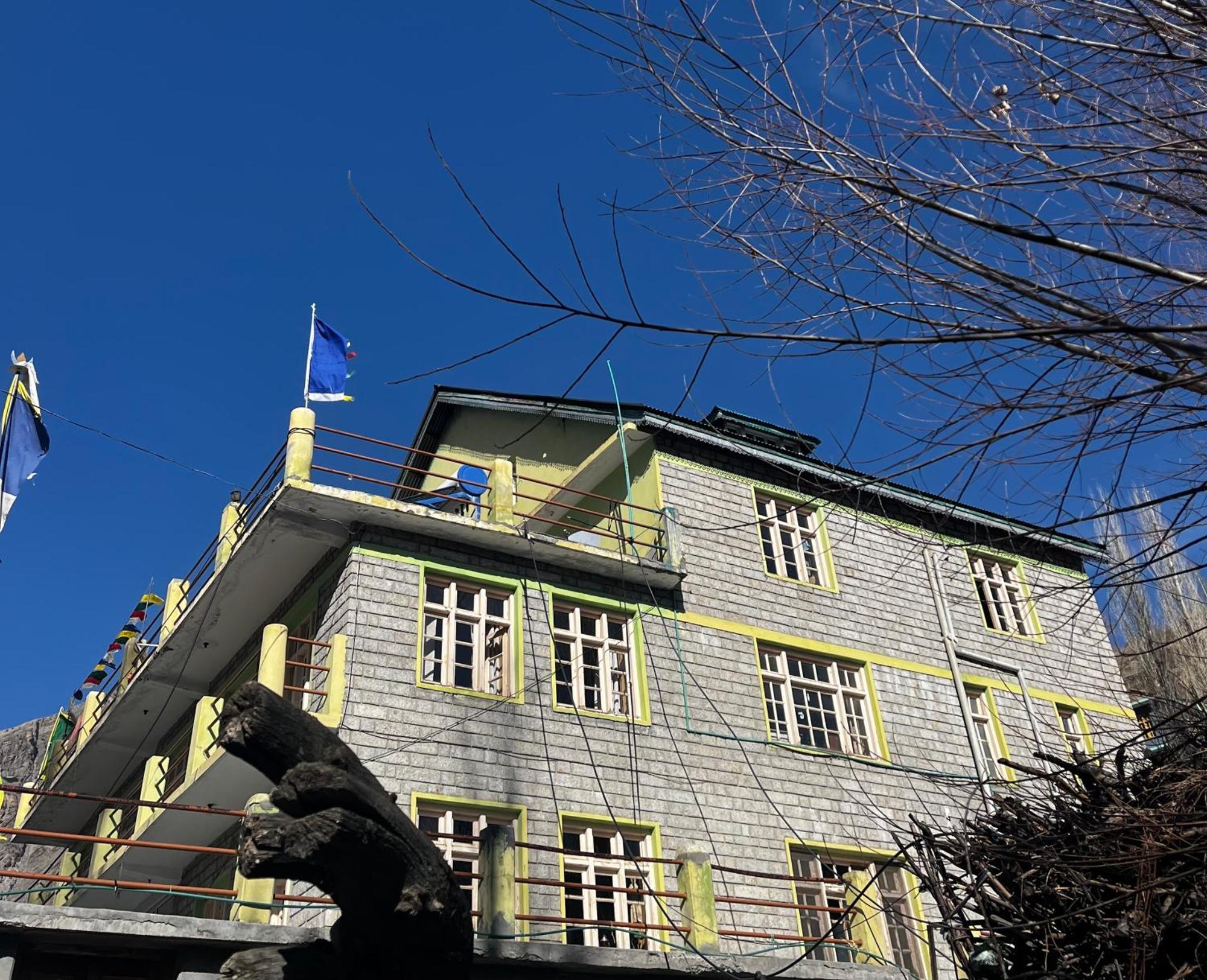 Snowflake Homestay Gondhla Eksteriør bilde